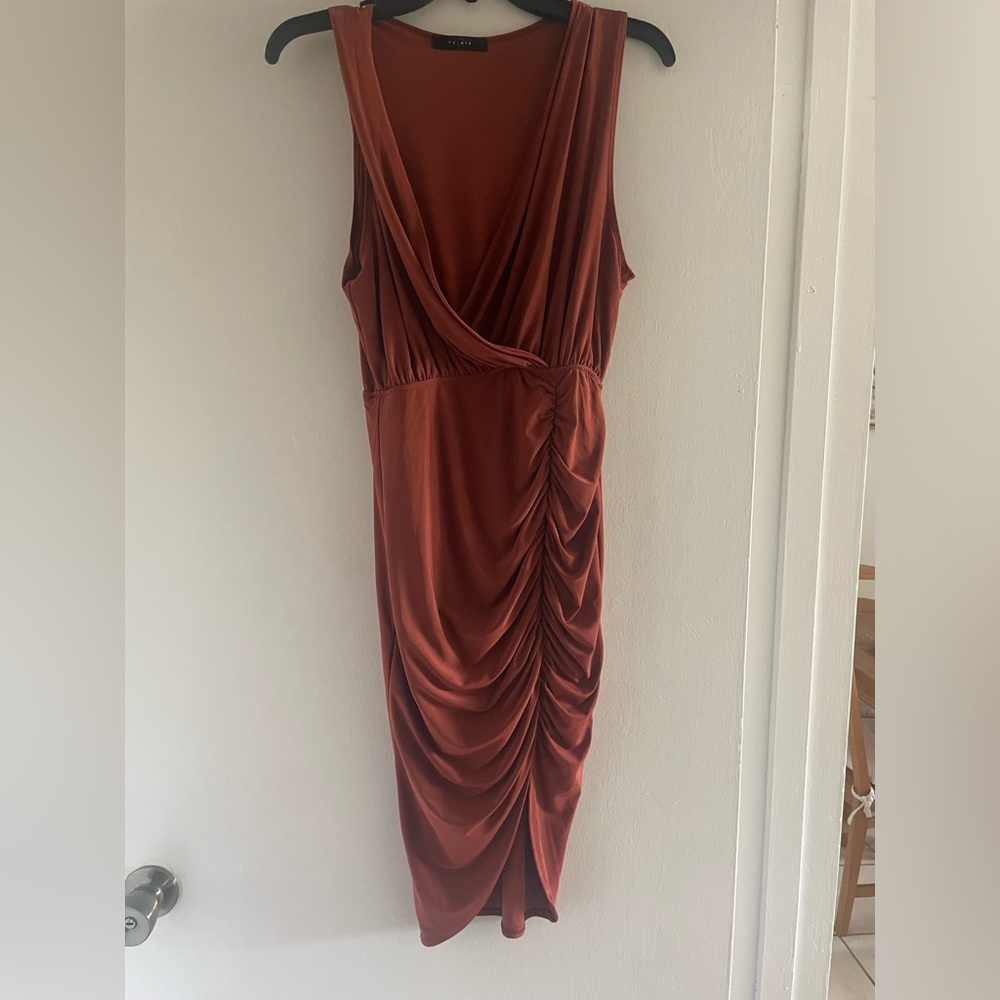 Orange/brown wedding guest cocktail dress. 21 Saints. Size M